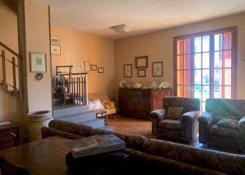 Villetta Quattro Castella - foto 1