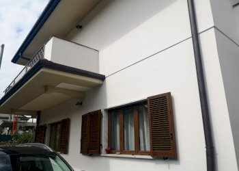 IMG_20220426_145359.jpg - Villa Via Del Bozzo Nord 10, Massa - foto 4