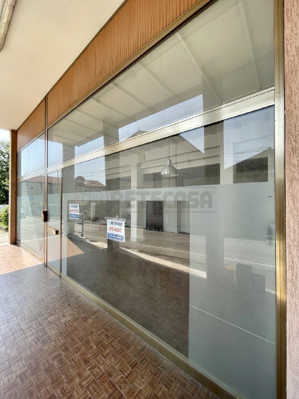 Locale Commerciale Corso G. Matteotti 52, Montecchio Maggiore - foto 3