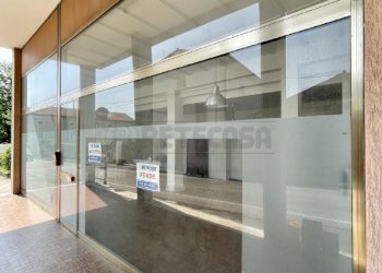 Locale Commerciale Corso G. Matteotti 52, Montecchio Maggiore - foto 3