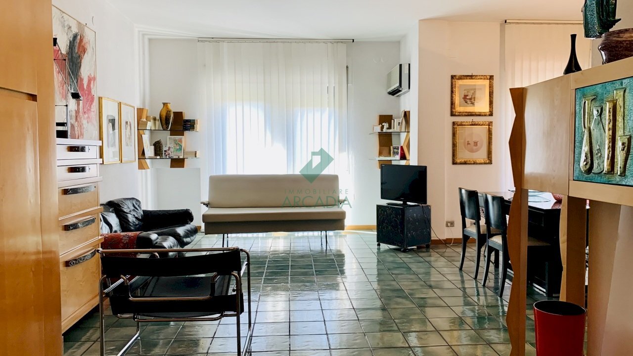 salone - Quadrilocale Corso Italia 119, Bari - foto 1