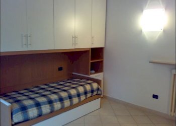 07 - cameretta - Appartamento Via Papa Giovanni XXIII 95, Cardano al Campo - foto 13