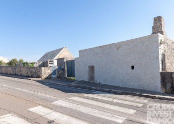 Facciata - Negozio via Liguria, Cisternino - foto 7