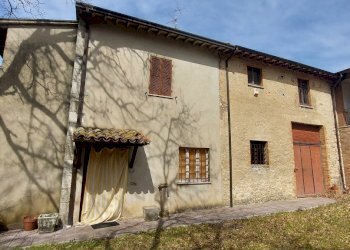 20220328_122152.jpg - Porzione di casa Gualdo Cattaneo - foto 1