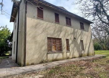 20220328_122032.jpg - Porzione di casa Gualdo Cattaneo - foto 4