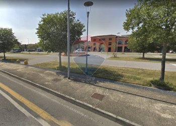 Negozio via rovetta, 25 
 Verolanuova, Verolanuova - foto 6