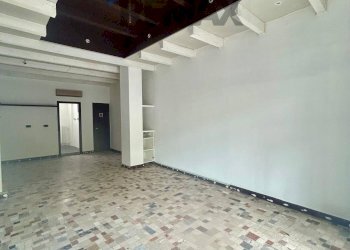 Shop Via XX settembre, 30
Centro storico, Brescia (neighborhood Centro Storico) - photo 2