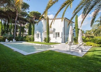 Piscina - Villa via Carlo Carrà, Forte dei Marmi - foto 1