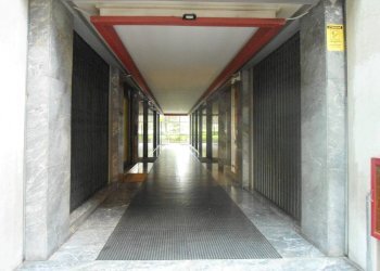 INGRESSO - Attico via Alessandro Cervellati, Bologna (zona Centro Storico) - foto 19