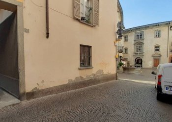 Shop vicolo degli Orti, Sondrio - photo 3