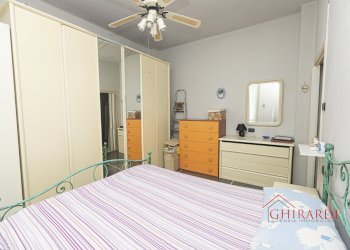 3.3 camera.jpg - Quadrilocale VIA S. M. COSTA  26, Genova - foto 16