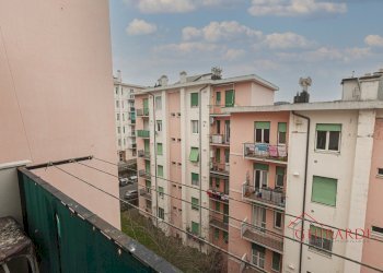 4.1 balcone.jpg - Quadrilocale VIA S. M. COSTA  26, Genova - foto 21