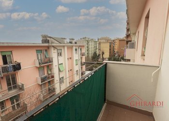 5.1 balcone2.jpg - Quadrilocale VIA S. M. COSTA  26, Genova - foto 25