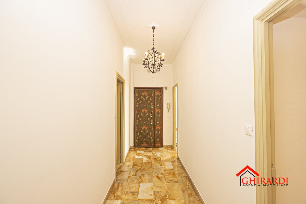 1.1 ingresso.jpg - Apartment VIA MARTIRI DELLA LIBERTA' 1, Genova (neighborhood Pegli) - photo 3