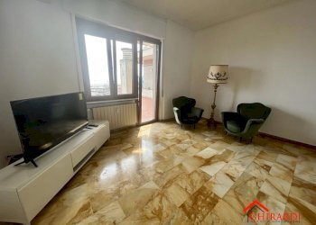 3.4 soggiorno.jpg - Apartment VIA MARTIRI DELLA LIBERTA' 1, Genova (neighborhood Pegli) - photo 12