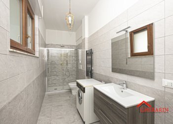 6.2 bagno.jpg - Apartment VIA MARTIRI DELLA LIBERTA' 1, Genova (neighborhood Pegli) - photo 22