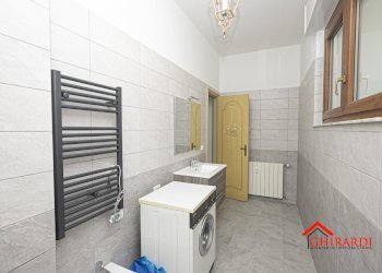 6.3 bagno.jpg - Apartment VIA MARTIRI DELLA LIBERTA' 1, Genova (neighborhood Pegli) - photo 23