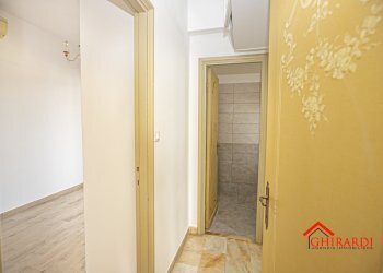7.0 disimpegno.jpg - Apartment VIA MARTIRI DELLA LIBERTA' 1, Genova (neighborhood Pegli) - photo 26