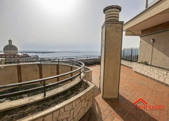 9.0 terrazzo1.jpg - Apartment VIA MARTIRI DELLA LIBERTA' 1, Genova (neighborhood Pegli) - photo 28