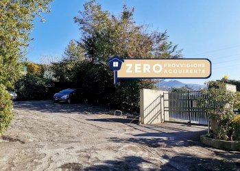 ENTRATA CONDOMINIALE - Bilocale via Queirolo, Rapallo - foto 18