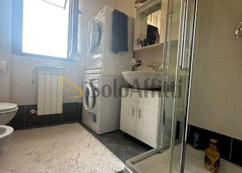 16.jpg - One-room apartment Via San Carlo, Cesano Maderno - photo 17