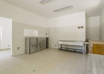 CUCINA - Villa frazione Grange, Nole - foto 10