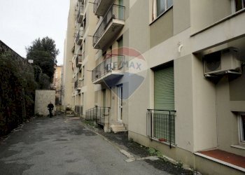 Locale Commerciale Molassana, Genova, Genova (zona Molassana) - foto 2