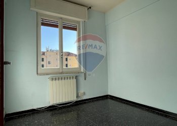 Three-room apartment Spotorno, SV, Spotorno - photo 13