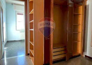 Three-room apartment Spotorno, SV, Spotorno - photo 14