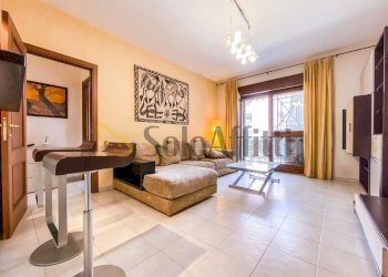 soggiorno - Appartamento Via Piave, Napoli (zona Soccavo) - foto 3