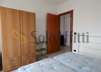 camera d aletto uscita.jpg - Appartamento Via Martiri di Cefalonia 23, Catanzaro - foto 4