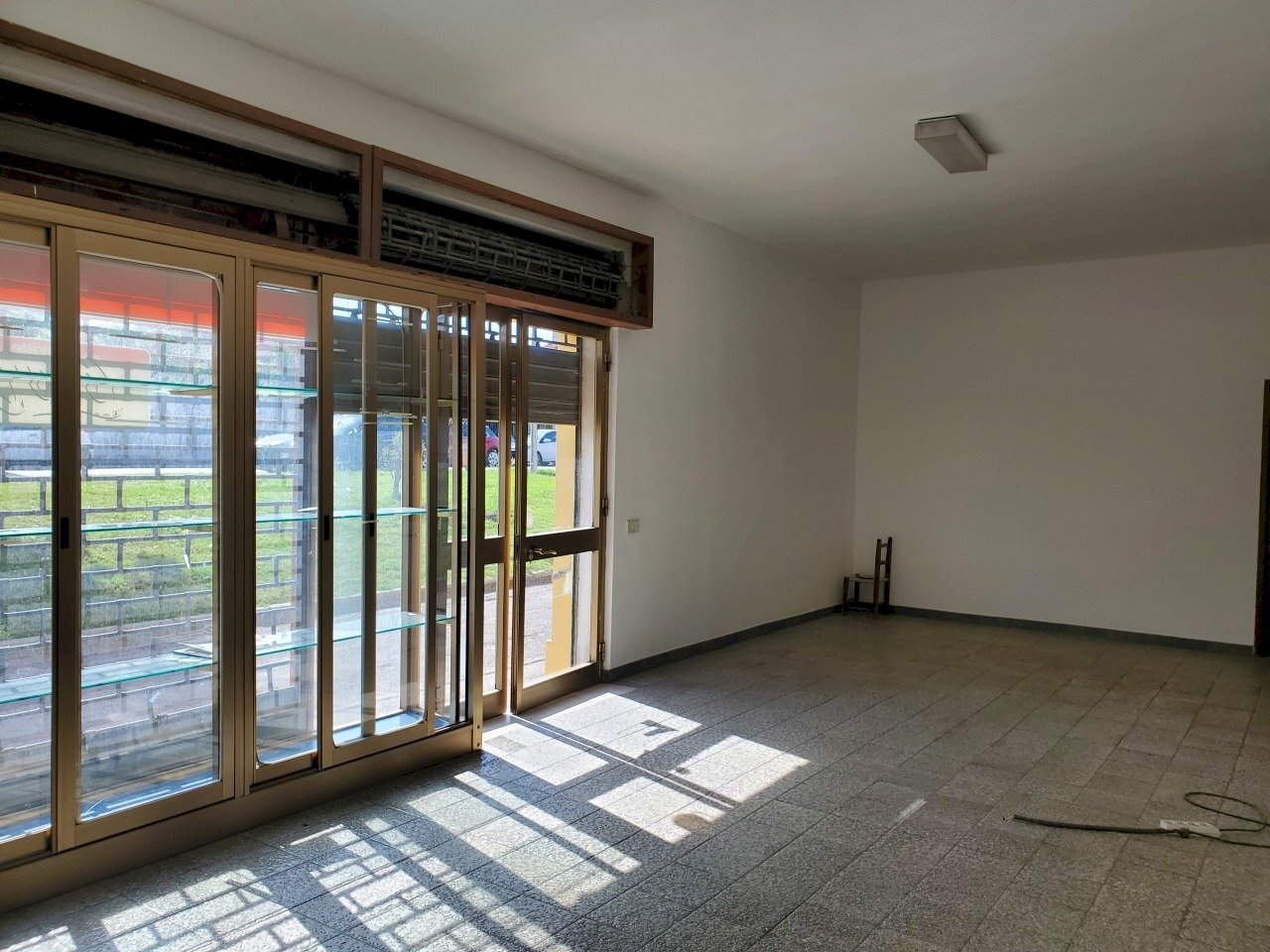 3.jpg - Commercial Premises Villasor - photo 3