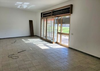 2.jpg - Commercial Premises Villasor - photo 2