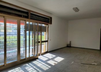 3.jpg - Commercial Premises Villasor - photo 3