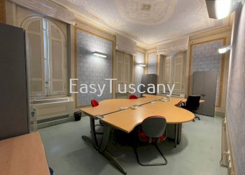 PHOTO-2022-05-16-12-50-40 (1).jpg - Ufficio Lucca - foto 2