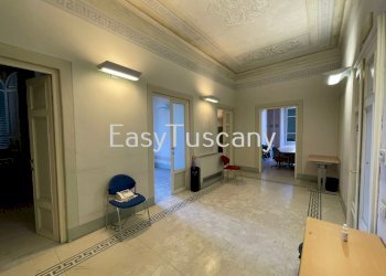 PHOTO-2022-05-16-12-50-40.jpg - Ufficio Lucca - foto 3