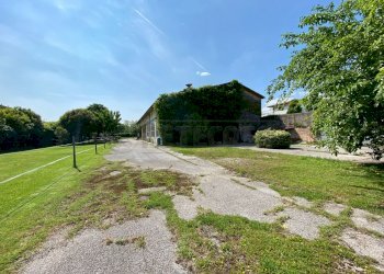 WhatsApp Image 2022-05-17 at 15.41.34.jpeg - Terreno edificabile Vicenza - foto 1