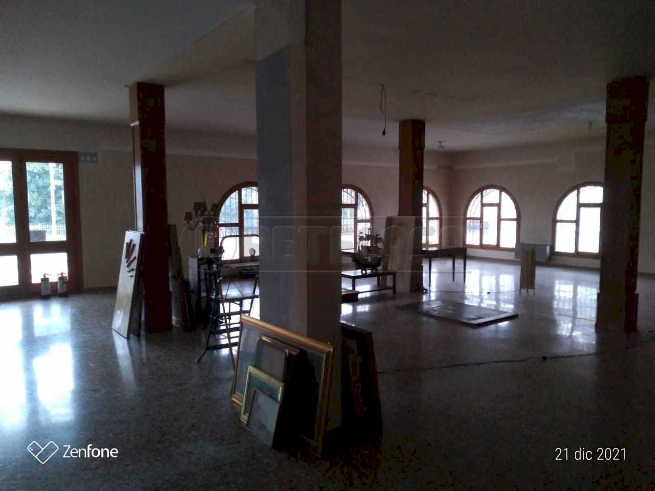 WhatsApp Image 2022-04-26 at 17.27.43 (1).jpeg - Commercial Premises Rosà - photo 3