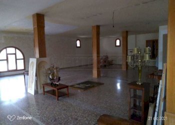 WhatsApp Image 2022-04-26 at 17.27.45 (1).jpeg - Commercial Premises Rosà - photo 2