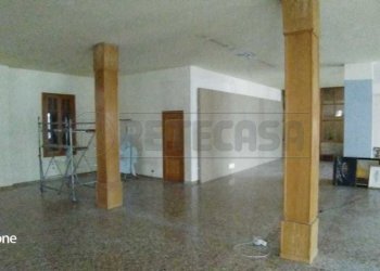 WhatsApp Image 2022-04-26 at 17.27.44.jpeg - Commercial Premises Rosà - photo 7