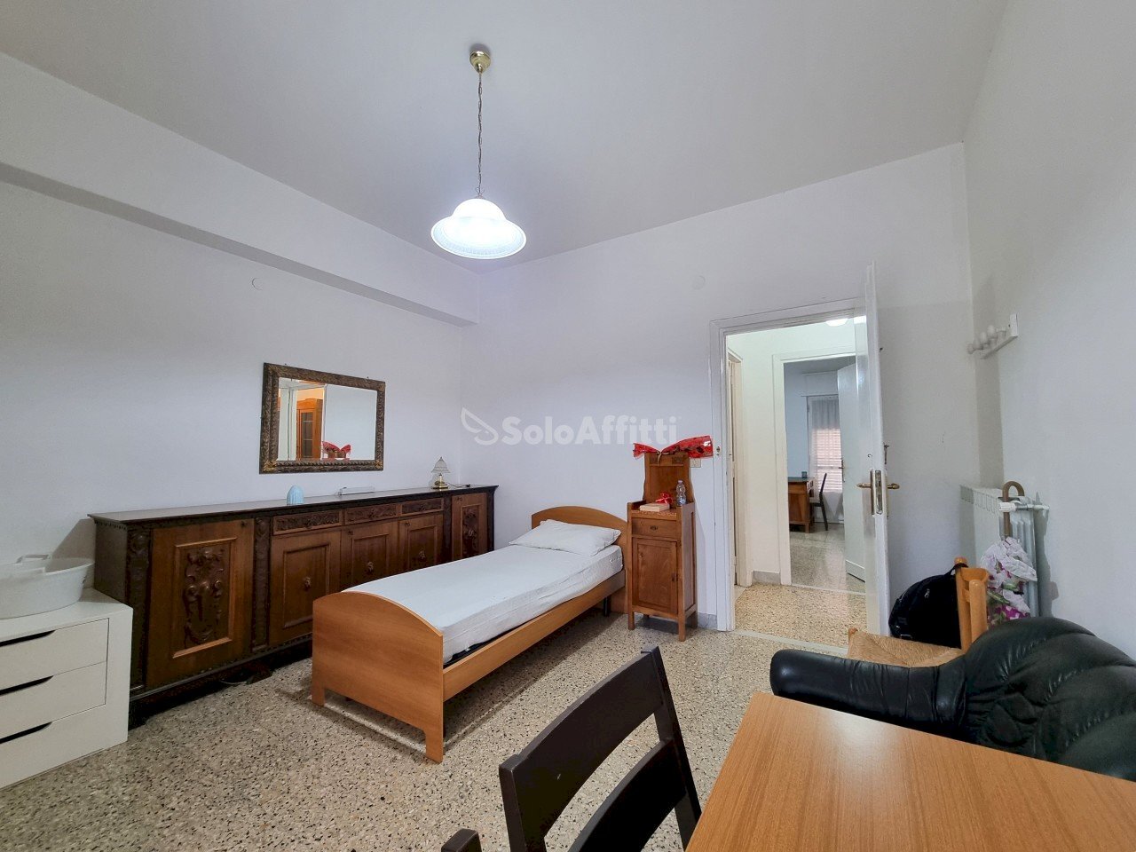 Three-room apartment Catanzaro - photo 1