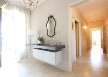 vendesi villetta con giardino e garage luccavendes - Villa Via di Moriano, Lucca - foto 7