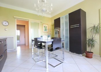 vendesi villetta con giardino e garage luccavendes - Villa Via di Moriano, Lucca - foto 13