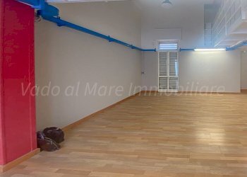 NEGOZIO VALLEGGIA-04.jpg - Commercial Premises Quiliano - photo 4