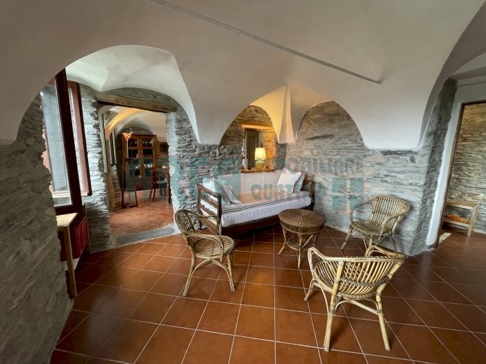 700_M_70010_imm.jpg - Apartment Borgata Novelli, Prelà - photo 1