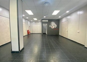 locale commerciale - Negozio via del Porto, 21, Carmagnola - foto 9