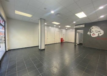 locale commerciale - Negozio via del Porto, 21, Carmagnola - foto 13