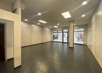 locale commerciale - Negozio via del Porto, 21, Carmagnola - foto 16