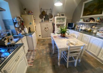 cucina abitabile - Porzione di casa Strada Case Cardi 6A, Ventimiglia - foto 13