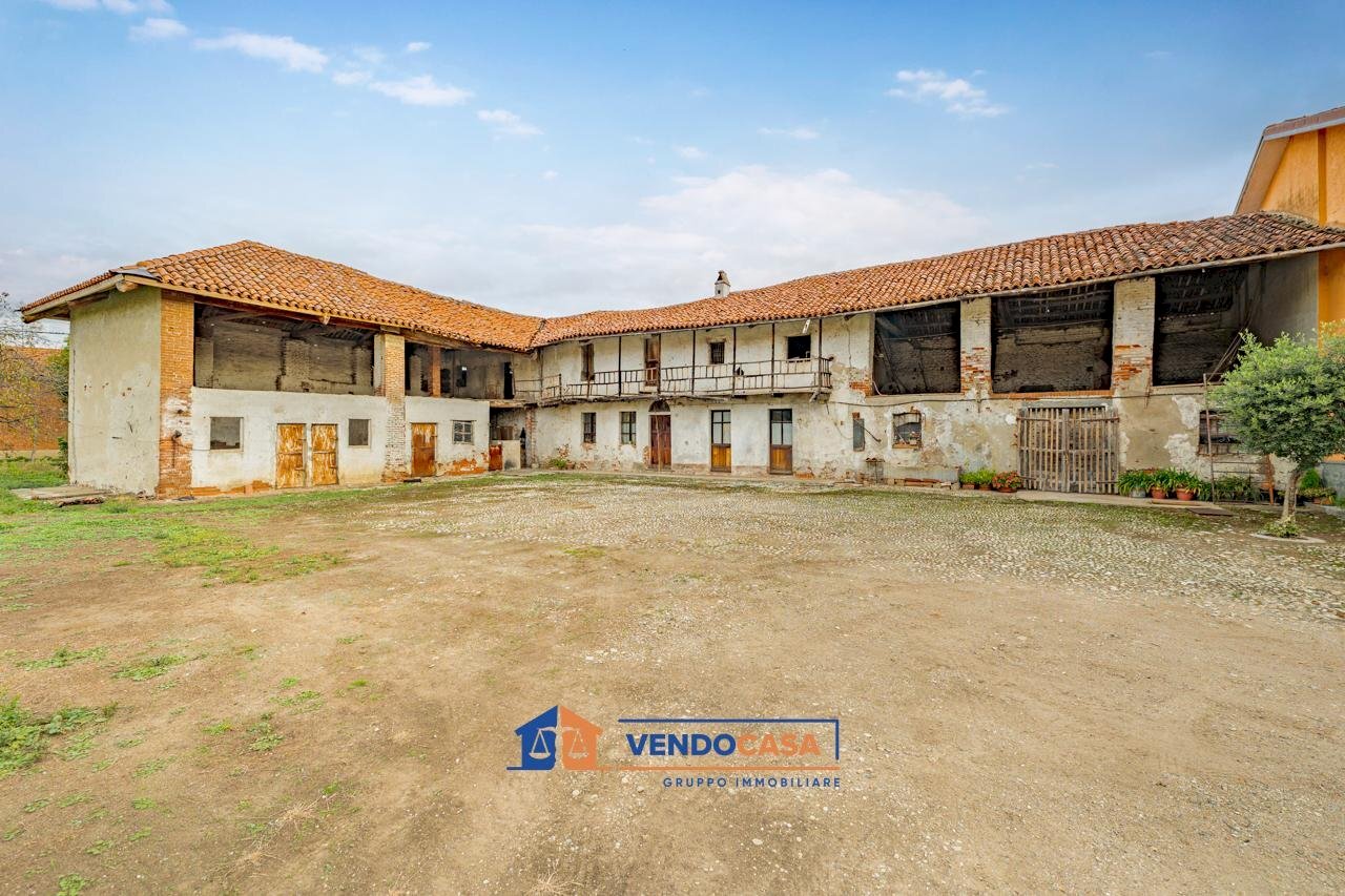 Rustic Via Confraternita 30, Vottignasco - photo 1